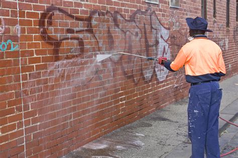 Graffiti removal service